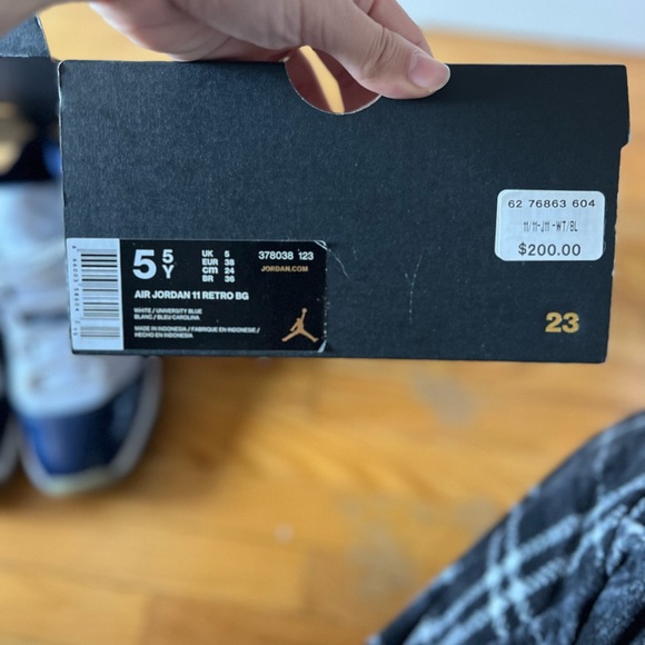 Air Jordan 11 retro - Picture 3 of 9